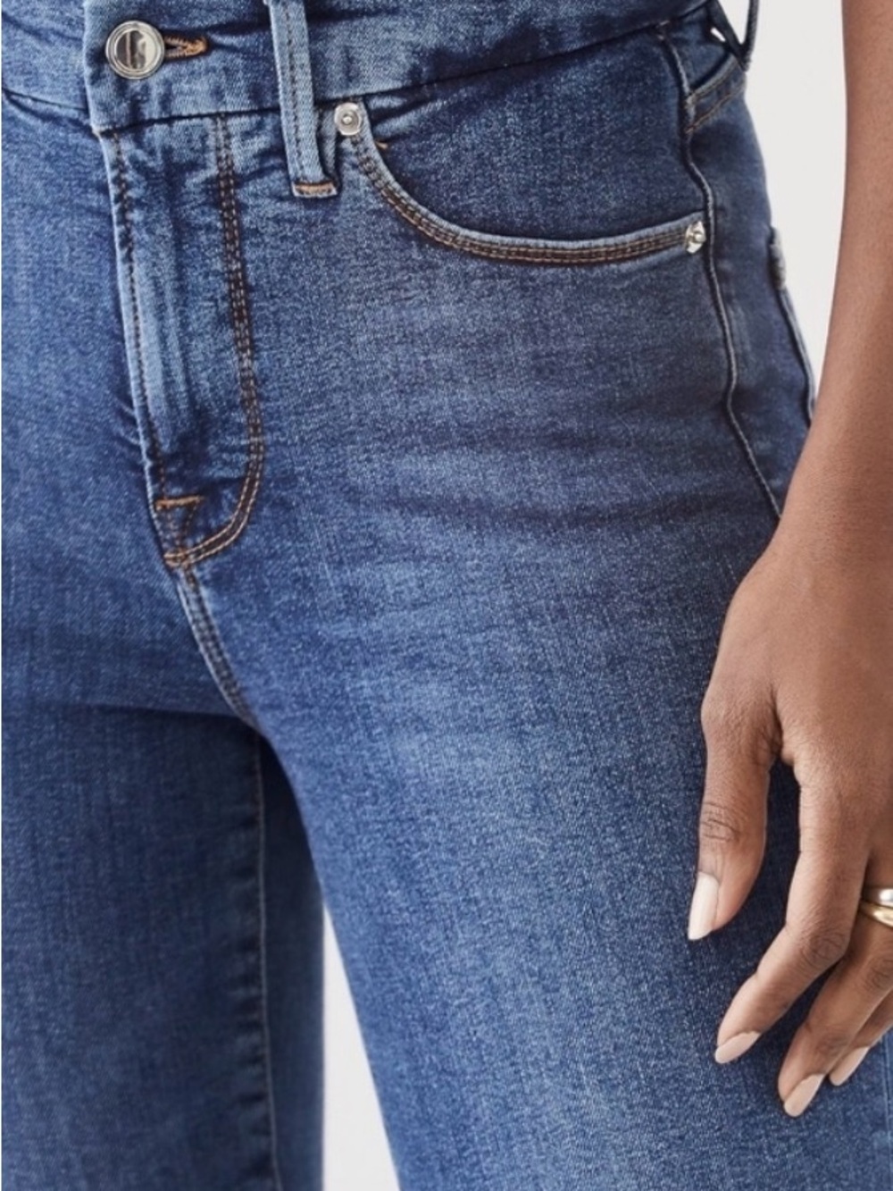 Good American Good Legs Crop- Blue 615 - Picture 2 of 6